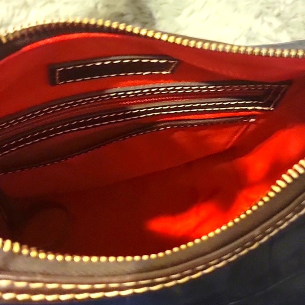 New Dooney & Bourke Oakdale Paige Crocodile Embossed Crossbody Midnight Blue - Picture 8 of 14
